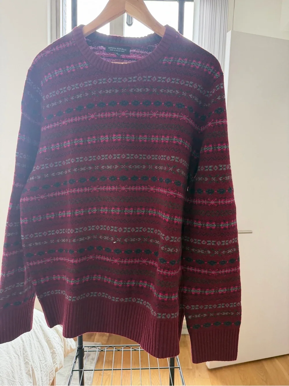 Banana Republic Men's Burgundy Fair Isle Crewneck Sweater